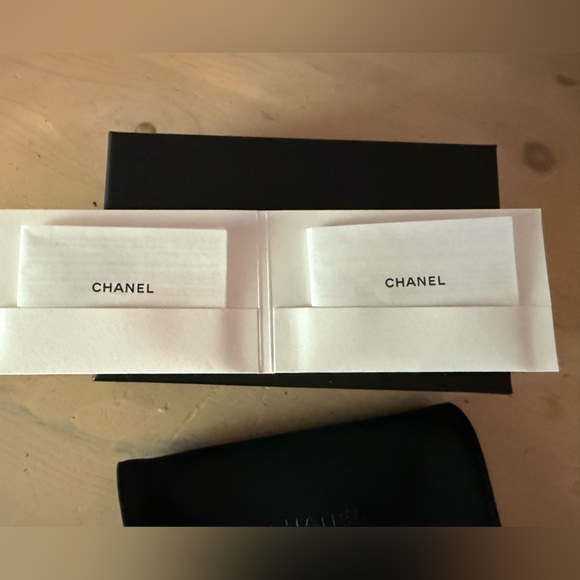 Chanel Light Pink Quilted Card Holder . 100% authentic - Picture 10 of 11